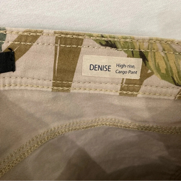 Mavi Women's Tropical Print Denise High Rise Cargo Pants Jeans size 30 - Picture 5 of 13